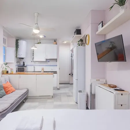Functional And Pretty-1bd 1bth- San Vicente Apartment Seville